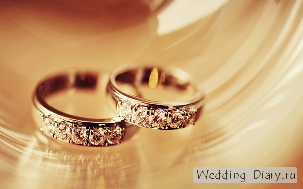 Красивое фото обручальных колец Обручальные кольца с бриллиантами