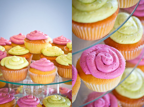 Яркие пирожные на свадьбе Сочная свадебная фотосессия