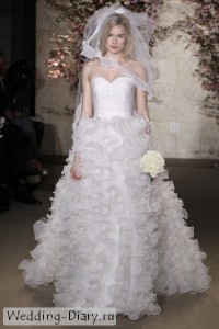 Пышное белоснежное платье Романтика, фата, пышная юбка