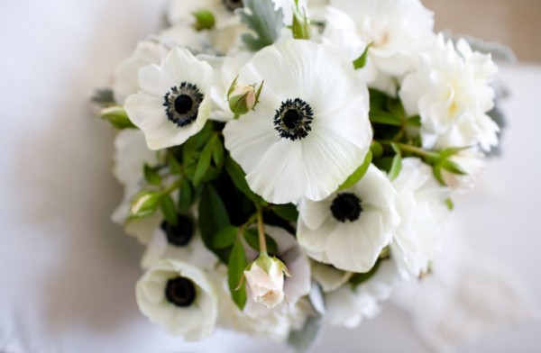 Необычные букеты невесты