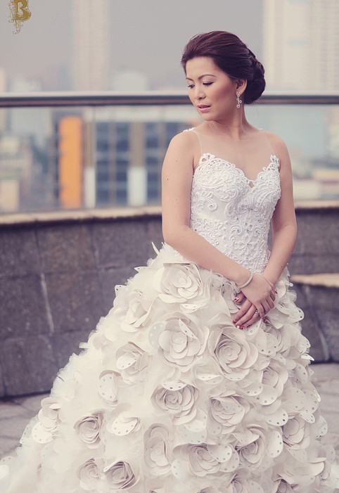 Как выглядеть шикарно на свадьбе?