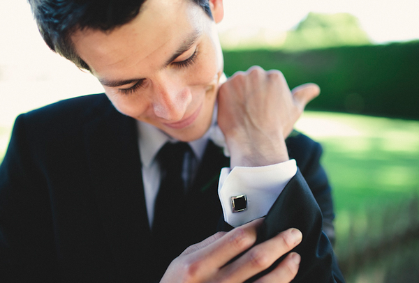 Красивые запонки для жениха Образ жениха складывается из мелочей