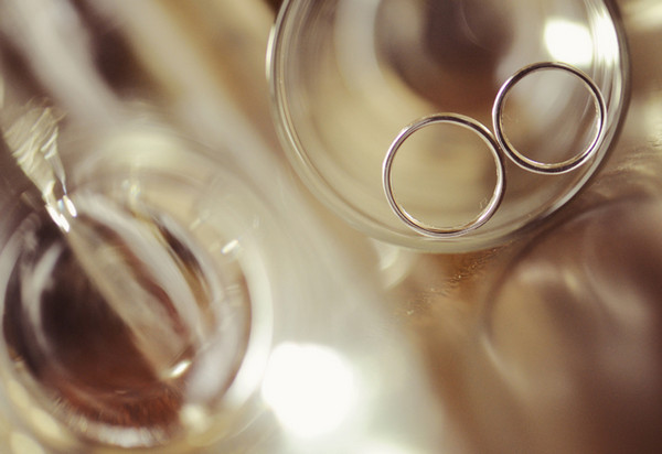 Красивые свадебные кольца на фото