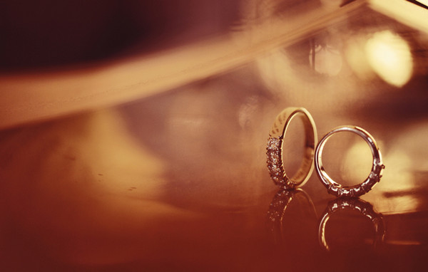 Модные обручальные кольца 2013