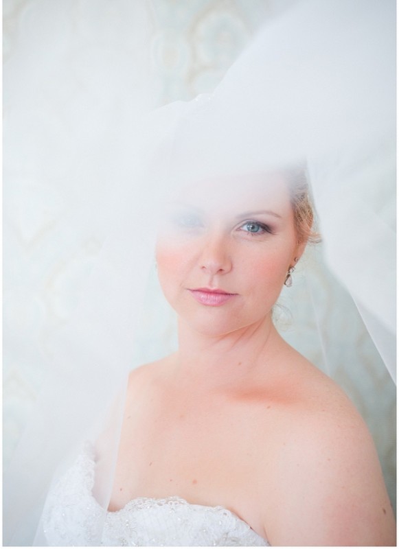 Красивое фото невесты в фате